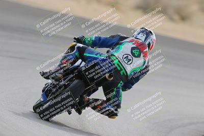 media/Dec-17-2022-SoCal Trackdays (Sat) [[224abd9271]]/Turn 10 Backside (120pm)/